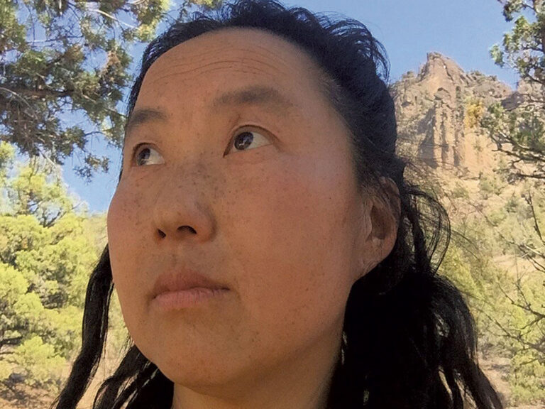 Critique de livre : « Sidework », Sasha Hom