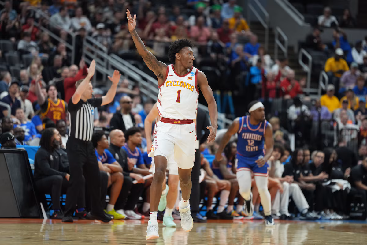 Dans l'Iowa, ne vous attendez pas à ce que les fans des Cyclones et des Hawkeyes s'unissent pour le Sweet 16
