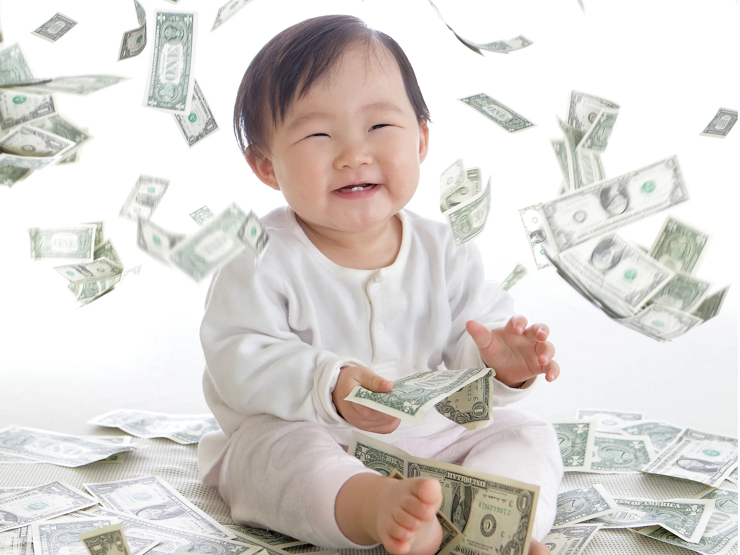 De nouveaux programmes gouvernementaux aident les parents à épargner pour l'avenir de leurs enfants