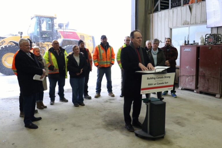 La carrière de roche piège de Bruce Mines remplace les camions de transport par un système de convoyeur