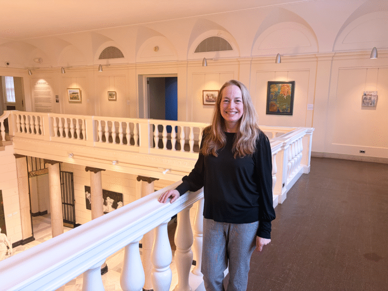 La conservatrice Heather Ferrell rejoint le Fleming Museum