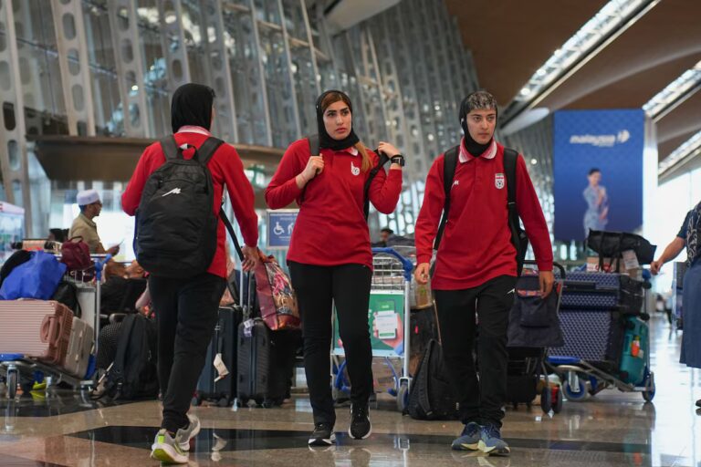 L'équipe féminine iranienne de football quittera la Malaisie pour Oman après l'annulation de l'asile