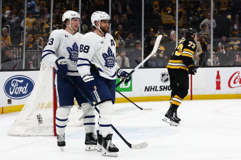 Les Maple Leafs mettent fin à une séquence de trois défaites consécutives avec une victoire de 4-2 contre les Bruins