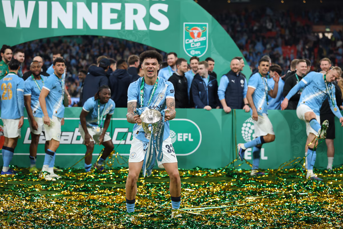 Man City domine Arsenal pour remporter la Coupe de la Ligue anglaise et faire une déclaration dans la course au titre en Premier League
