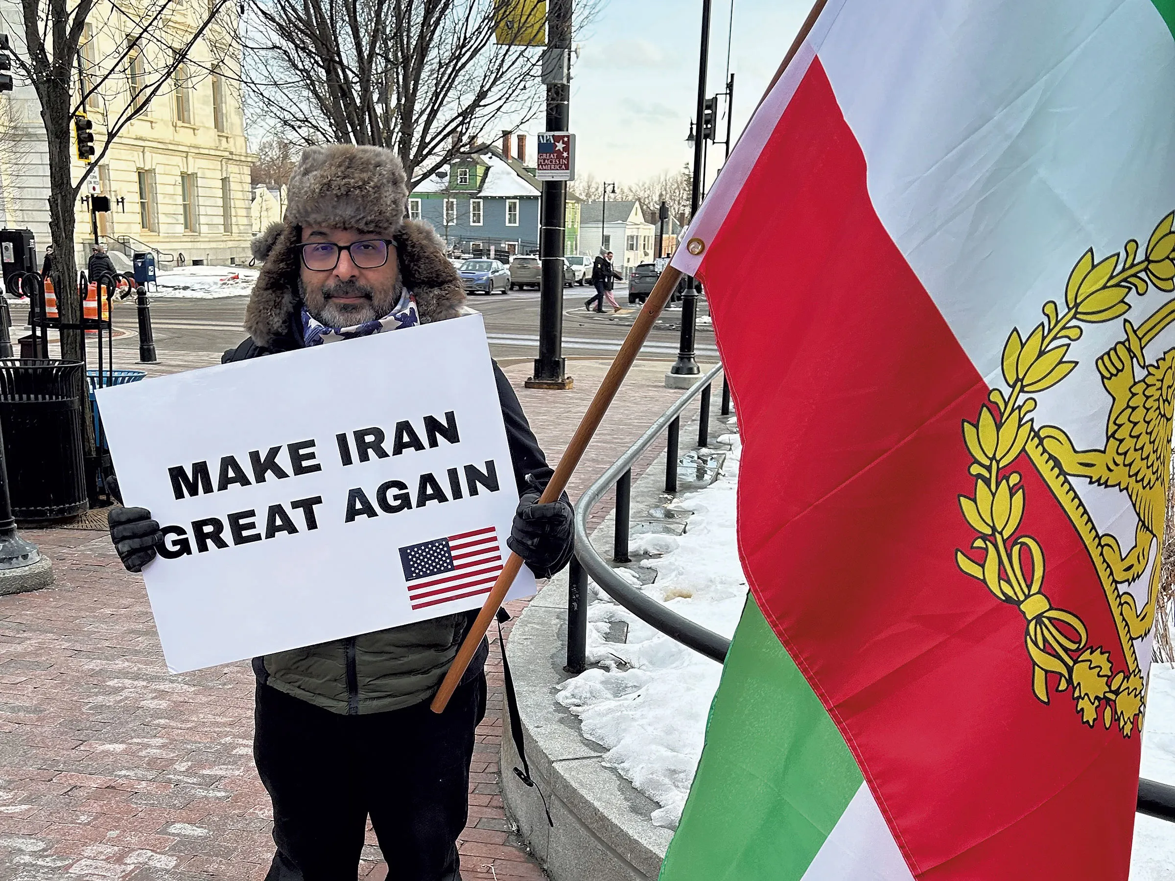 Un Irano-Américain manifeste pour l’attaque contre l’Iran