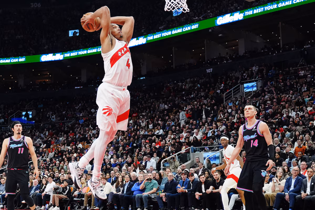 Barnes propulse les Raptors devant le Heat dans une victoire critique pour le classement d'après-saison de Toronto