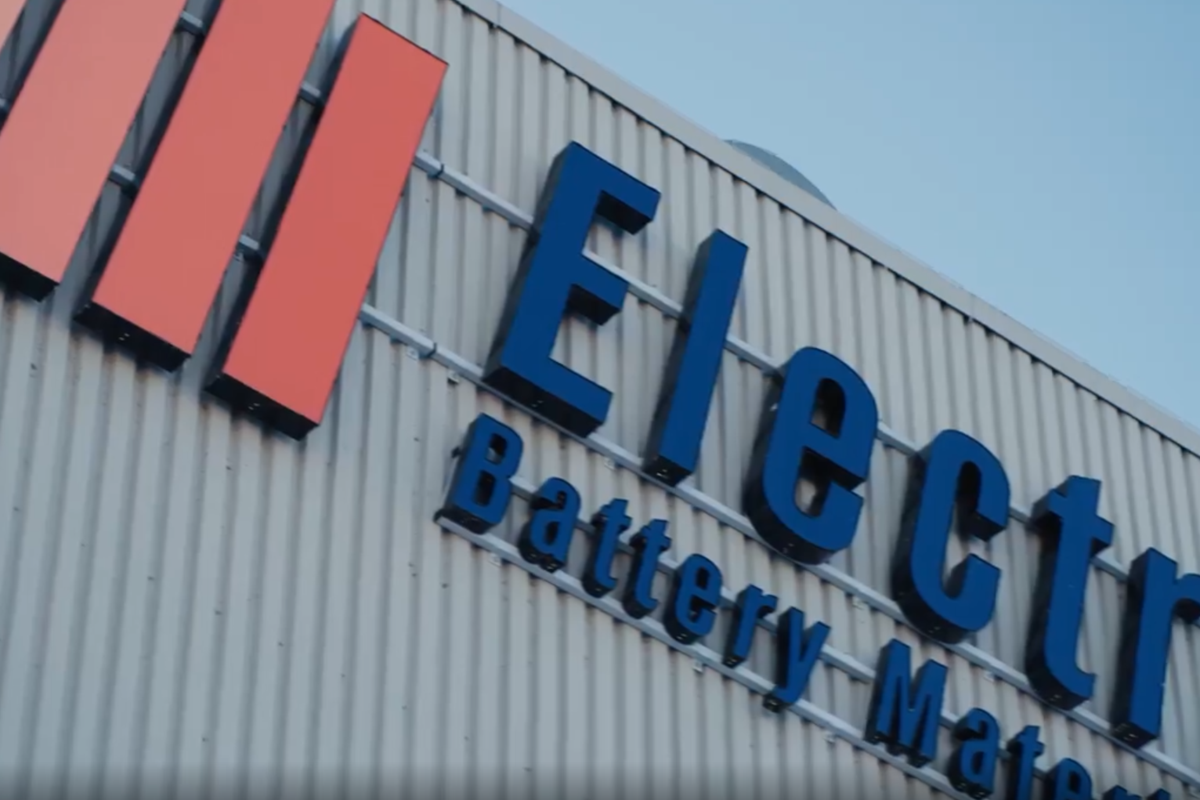 Electra attribue 7,8 millions de dollars en contrats pour le projet de raffinerie de Témiscamingue