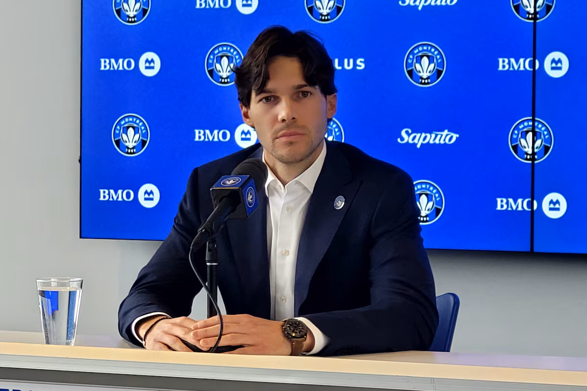 Le directeur général du CF Montréal, Saputo, dit qu'il ne voulait pas prendre une décision irréfléchie en congédiant son entraîneur