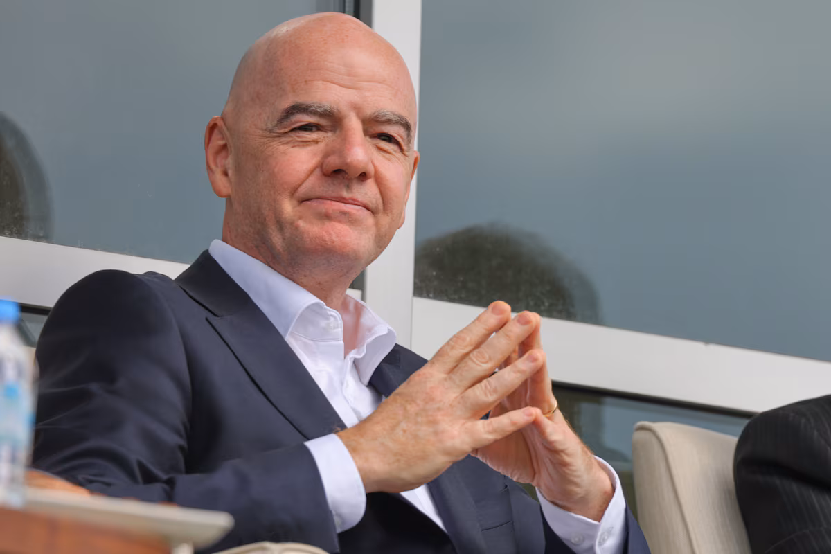 Le président de la FIFA, Infantino, soutient la participation de l'Iran à la Coupe du Monde