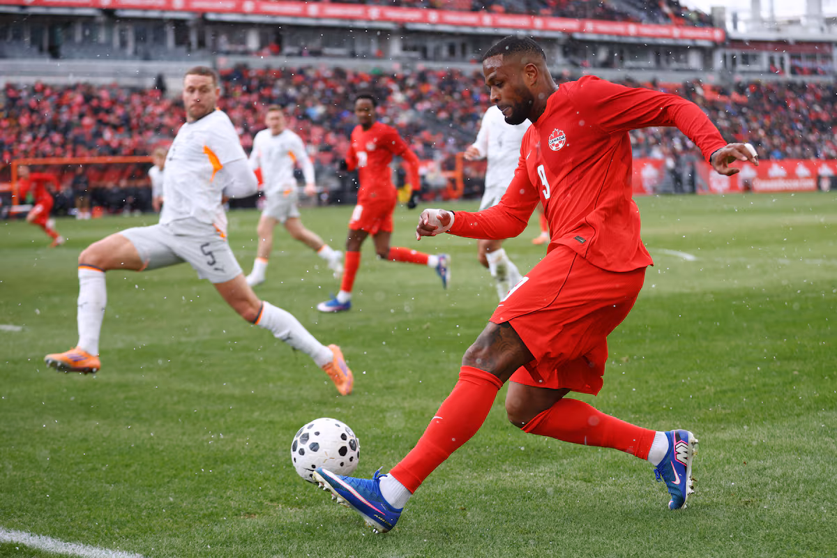 L'entraîneur Marsch veut voir rouge alors que le Canada se prépare à un match amical contre la Tunisie
