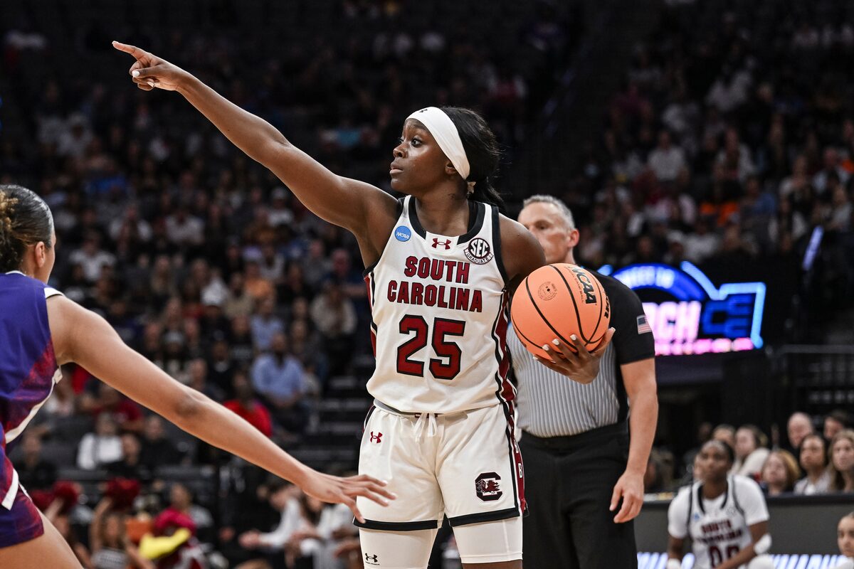 Les équipes féminines du Final Four se préparent à des matchs serrés après tant d'éruptions