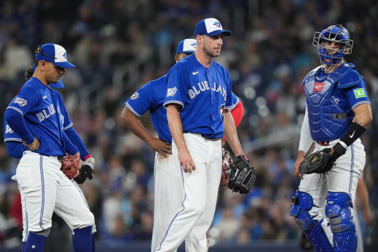 Scherzer illuminé par les Twins pour envoyer les Blue Jays à leur quatrième défaite consécutive en série