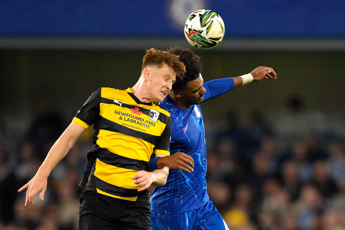 Terre-Neuve met fin au parrainage impopulaire du football britannique. Était-ce vraiment si grave ?