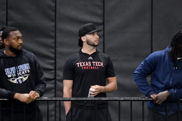 Texas Tech QB Sorsby entre dans un programme de traitement pour dépendance au jeu après son transfert