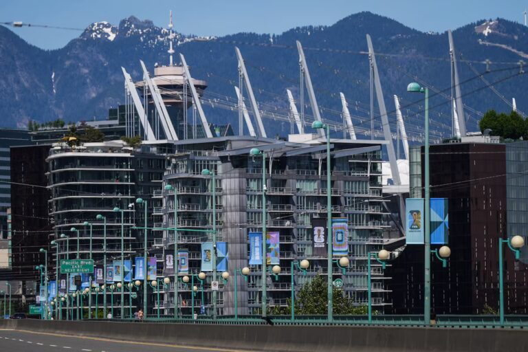Des fermetures de routes, des drones et de nouvelles règles dans les stades seront en vigueur pour la Coupe du monde à Vancouver