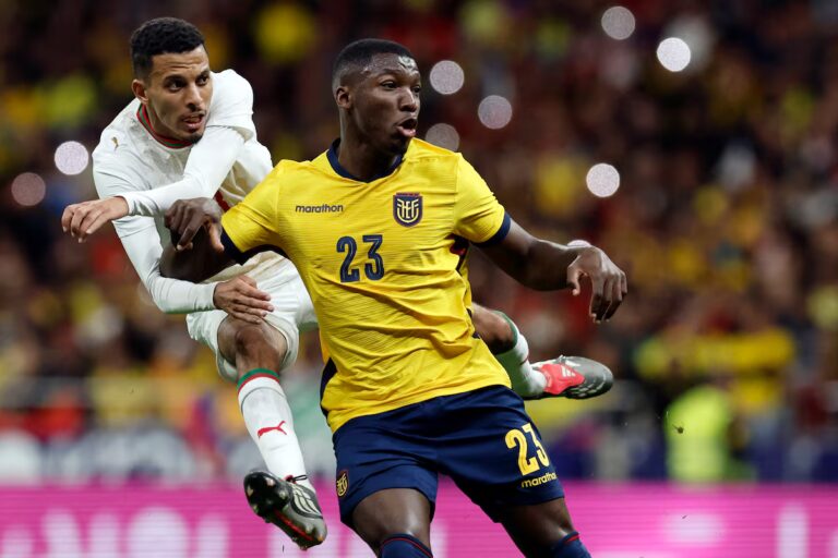 La FIFA lève les interdictions d'un match pour Otamendi et Caicedo à la Coupe du Monde