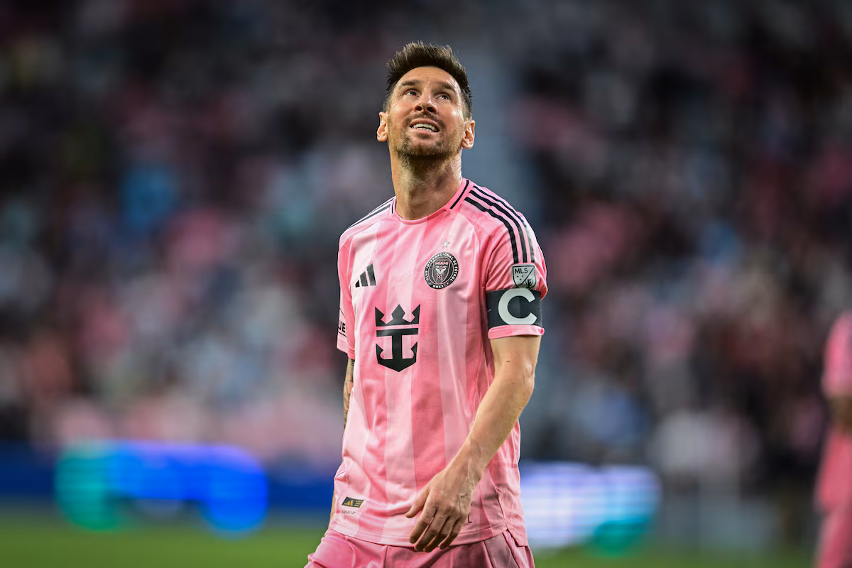 La visite médiatisée de Lionel Messi à Toronto met à l'épreuve l'agrandissement du BMO Field