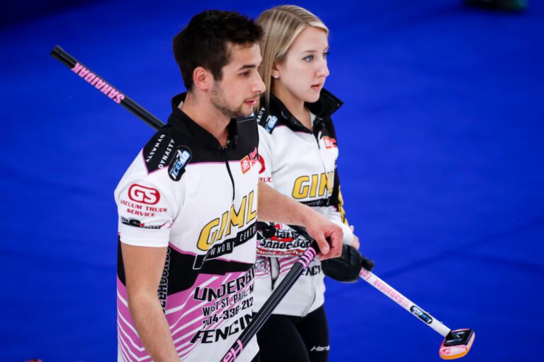 Le Canada se qualifie pour les demi-finales du double mixte après avoir battu la Tchéquie et la Suisse