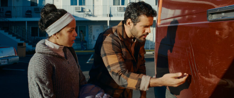 Le cinéaste d'horreur Zachary Donohue à propos de son nouveau film "Passenger"