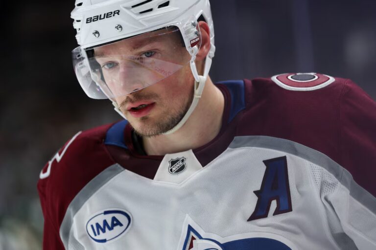 Le défenseur de l'Avalanche Cale Makar reste absent pour le deuxième match de la finale de la Conférence Ouest