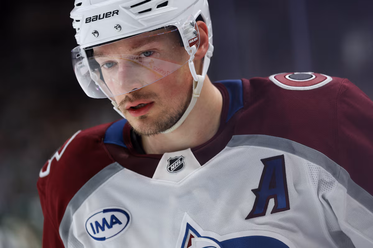 Le défenseur de l'Avalanche Cale Makar reste absent pour le deuxième match de la finale de la Conférence Ouest