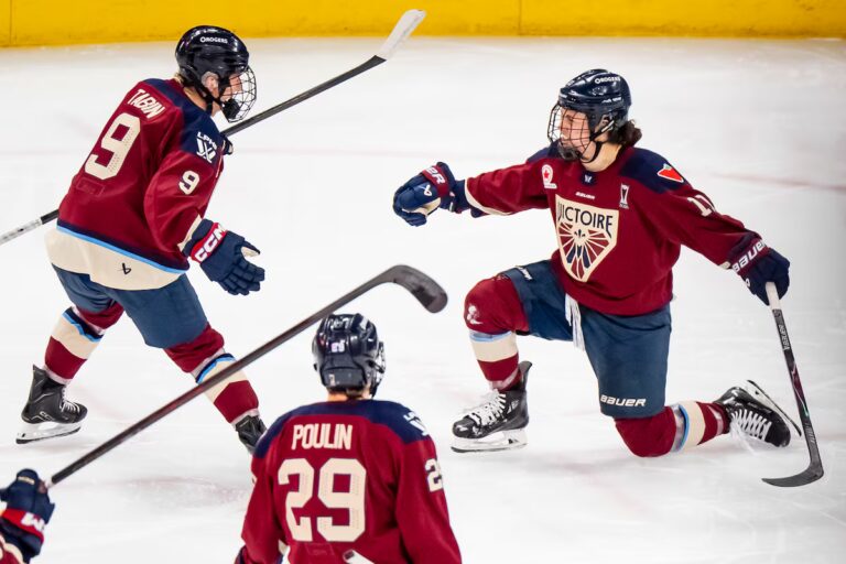 Le vainqueur de Roque en OT élève Victoire à la victoire du premier match contre Charge en finale de la Coupe Walter