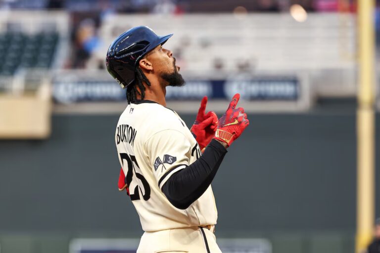 Les Blue Jays sont mis en déroute 7-1 par les Twins alors que Buxton réussit son troisième circuit en quatre matchs