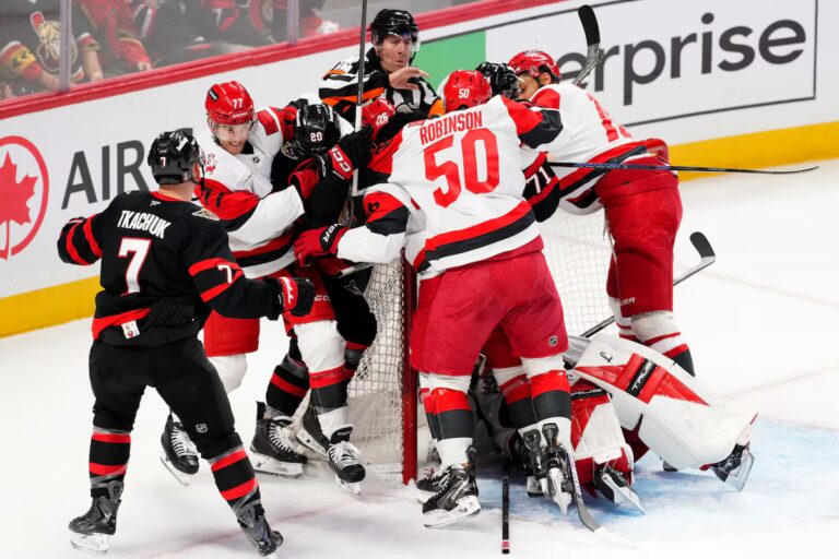Les entraîneurs et les joueurs débattent de la valeur des rediffusions élargies lors des séries éliminatoires de la LNH