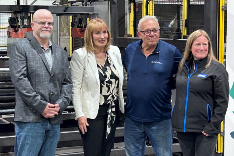 Les fabricants de North Bay reçoivent 2,23 millions de dollars de l'Initiative de réponse aux tarifs régionaux de FedNor