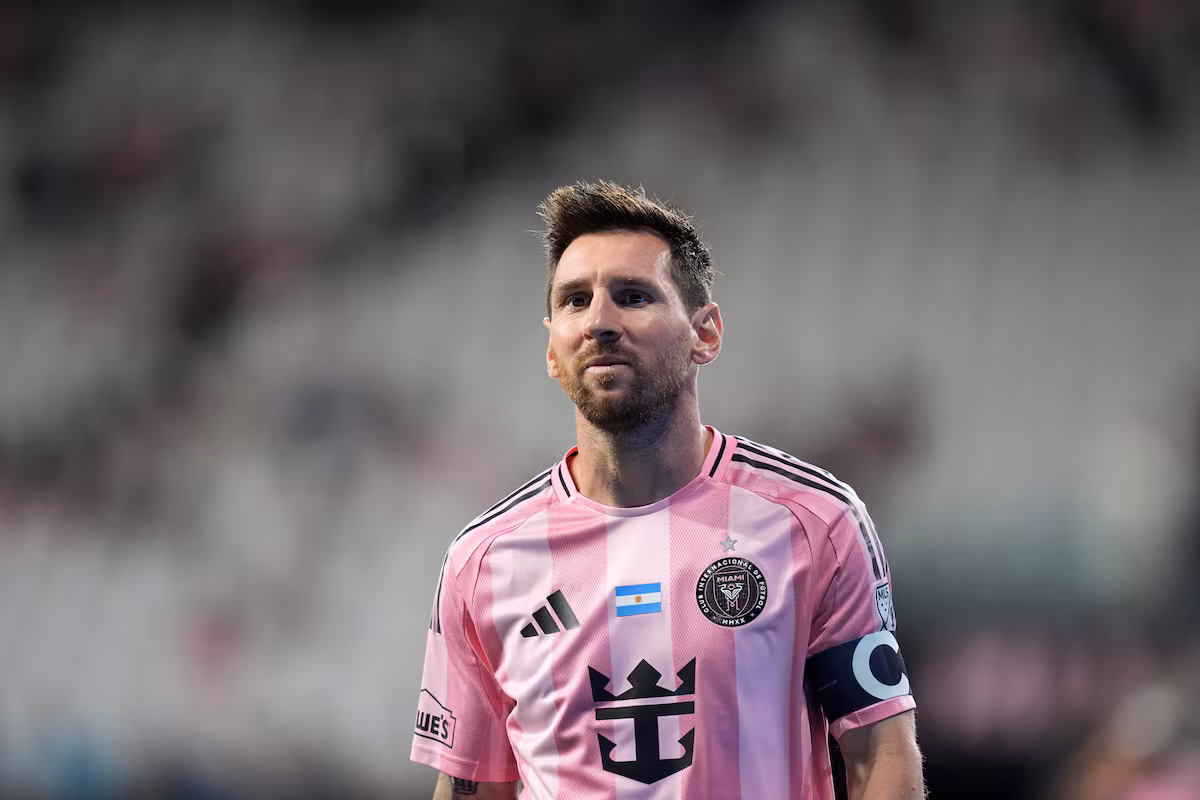 Messi est la dernière blessure très médiatisée de la Coupe du Monde, alors que les inquiétudes montent quelques semaines avant le grand coup d'envoi
