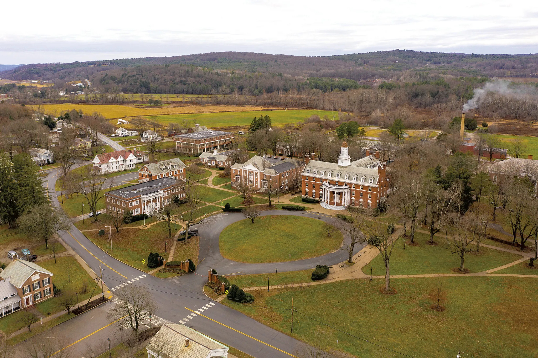Un différend relatif à la loi 250 pourrait retarder le projet de cession du campus du Green Mountain College