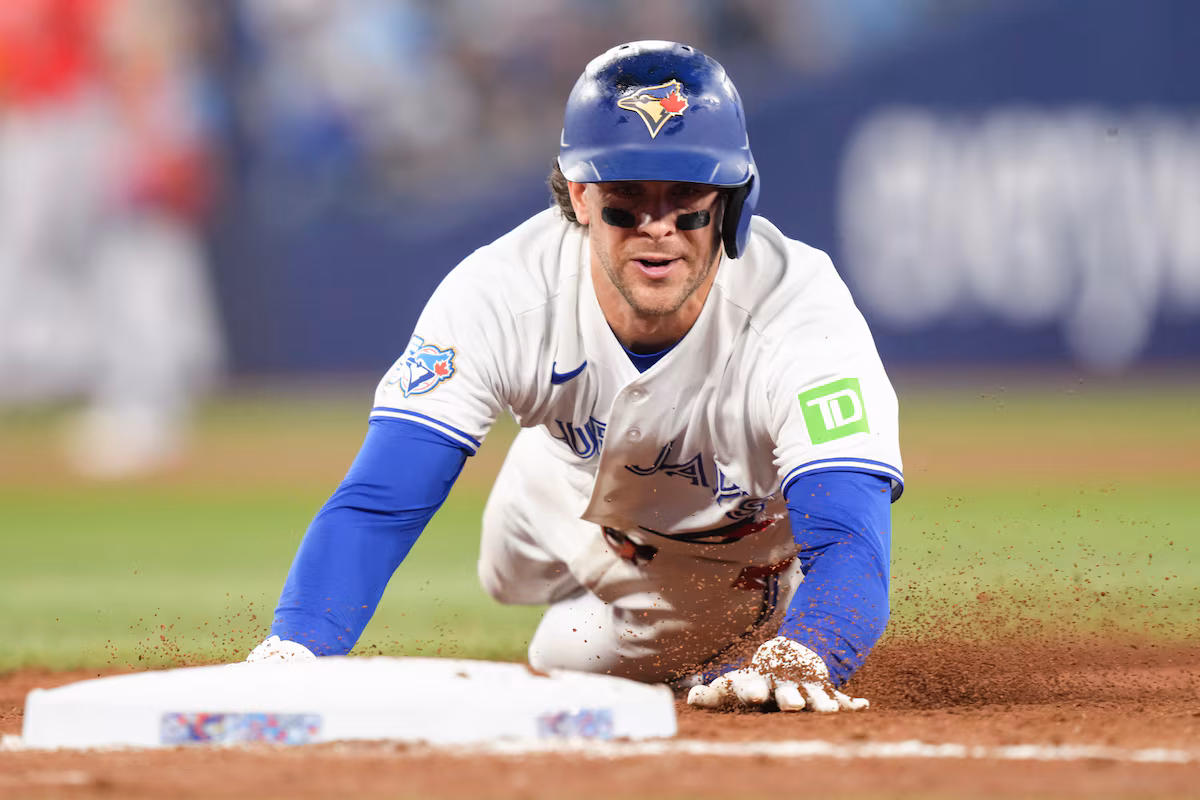 Valenzuela et Clément propulsent les Blue Jays à la démolition 14-1 des Angels