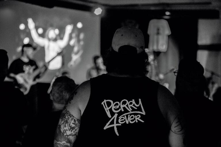 Extraits sonores : en souvenir du regretté rockeur de Burlington, Matthew Stephen Perry