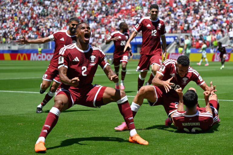 Le but tardif du Qatar étourdit la Suisse et remporte le match nul 1-1 dans le groupe du Canada pour la Coupe du monde