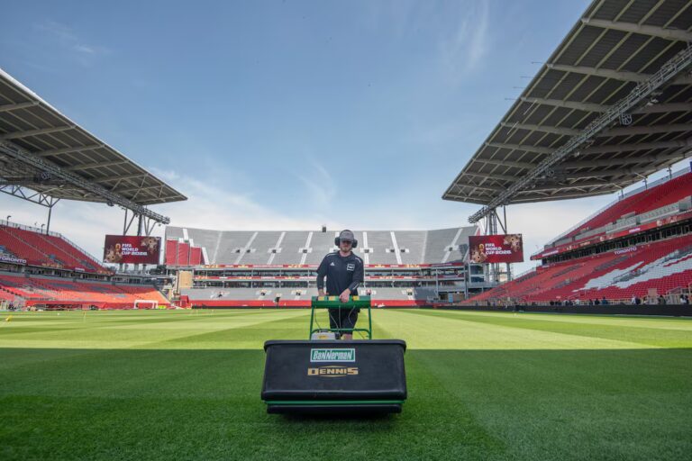 Le gardien du terrain de BMO Field est « ravi » de l'état du terrain avant l'ouverture de la Coupe du monde