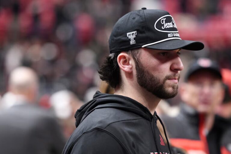 Le juge autorise le quart Brendan Sorsby à jouer pour Texas Tech malgré l'interdiction de la NCAA pour jeu