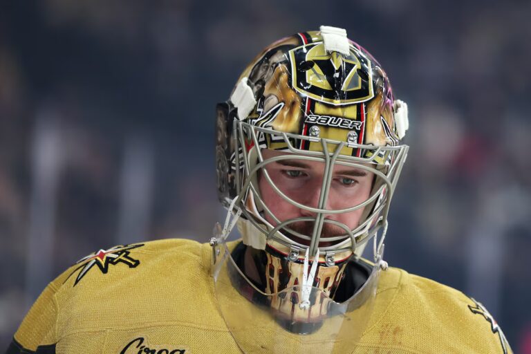 Le retour très scruté de Carter Hart l'amène en finale de la Coupe Stanley