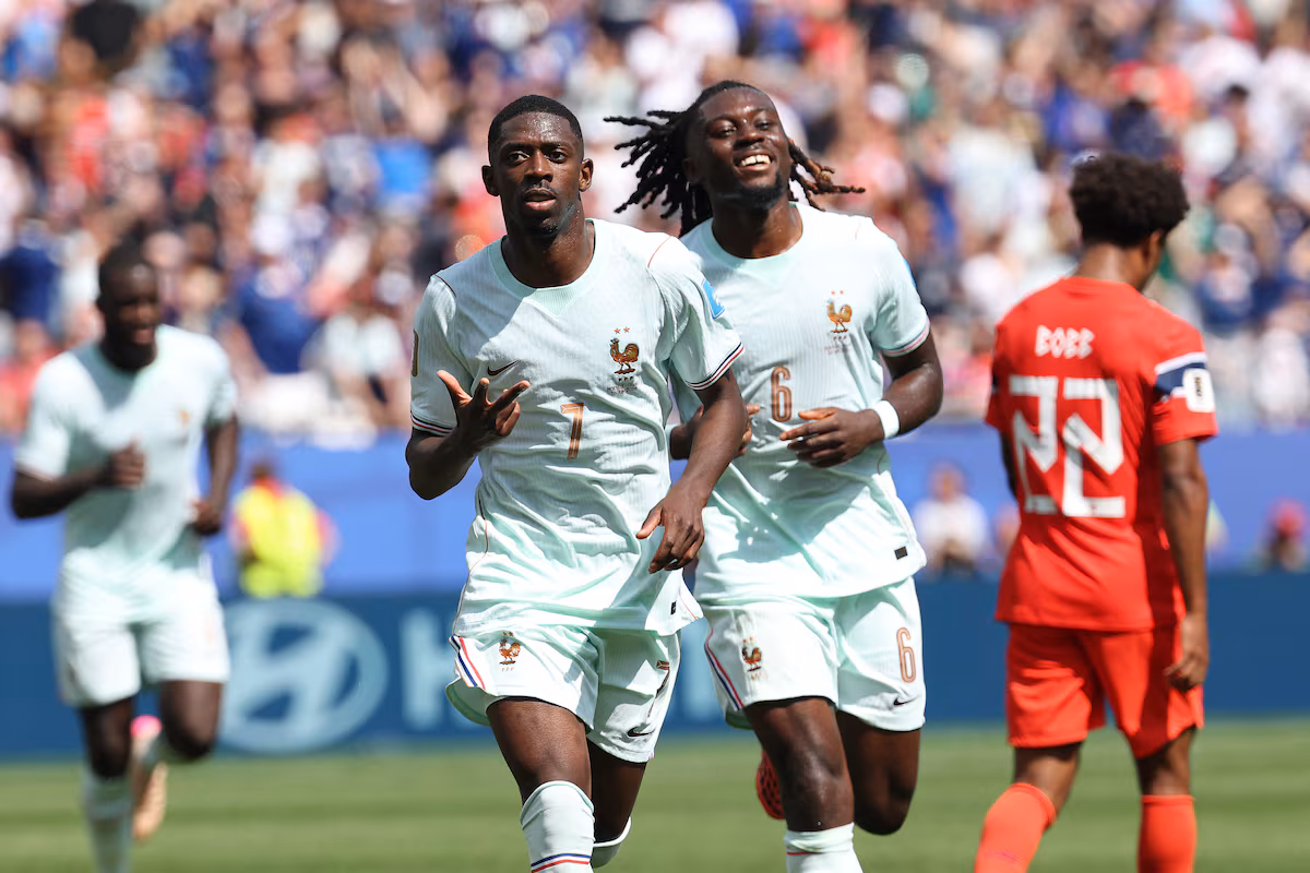 Le triplé rapide d'Ousmane Dembélé aide la France à vaincre la Norvège