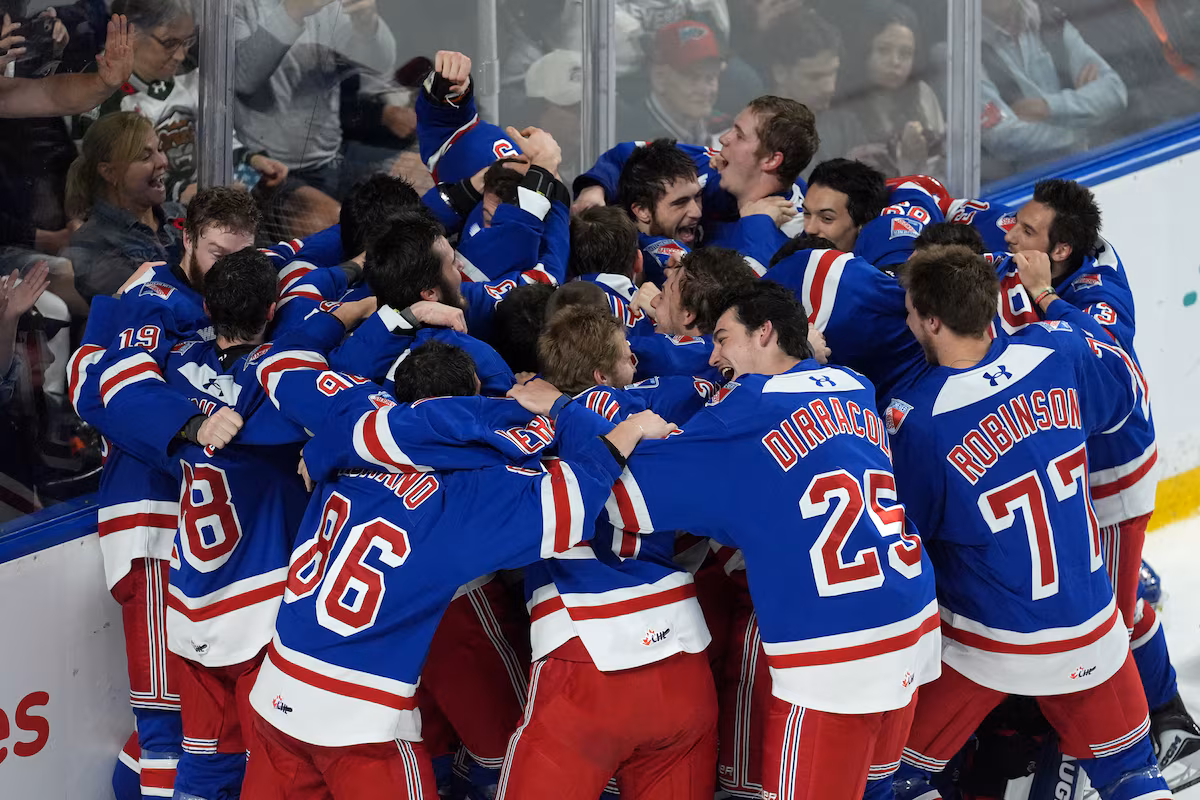 Les Rangers de Kitchener battent les Silvertips d'Everett 6-2 pour remporter la Coupe Memorial