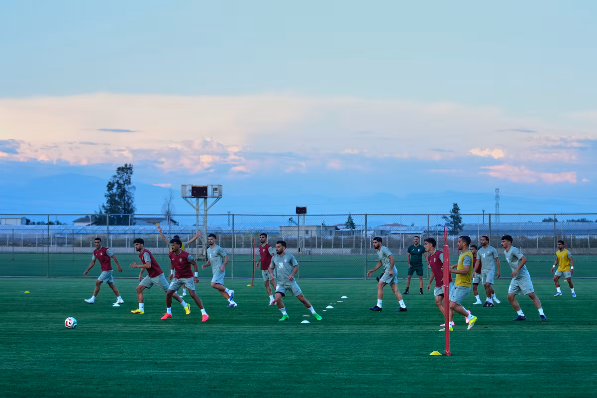 Les joueurs iraniens décrivent comment la guerre affecte leurs préparatifs pour la Coupe du monde