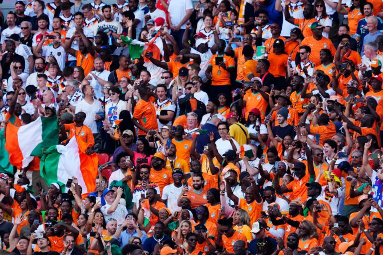 Les supporters de football de Côte d’Ivoire coincés dans l’obligation de visa aux États-Unis