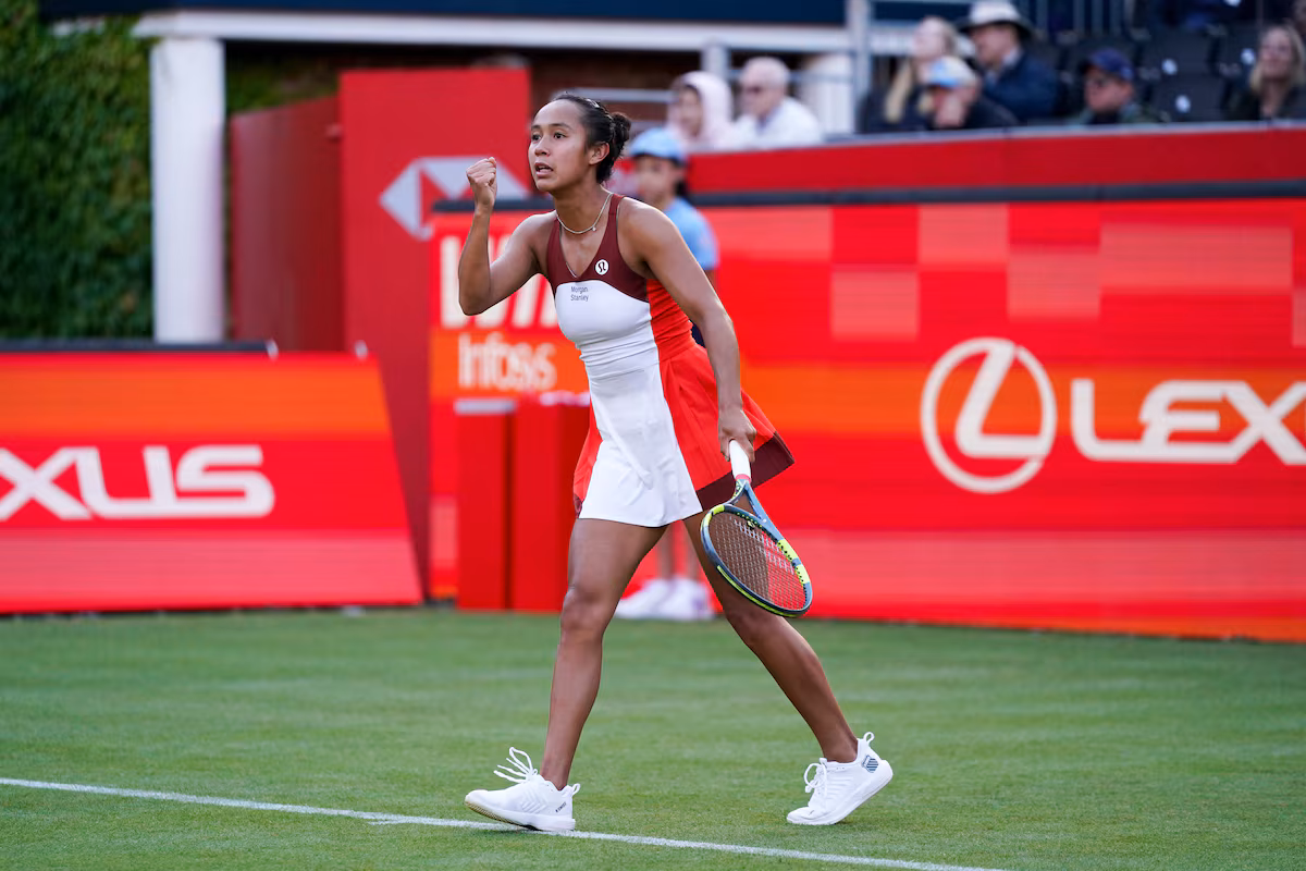 Leylah Fernandez et sa partenaire Laura Siegemund se qualifient pour la finale du double du Queen's Club
