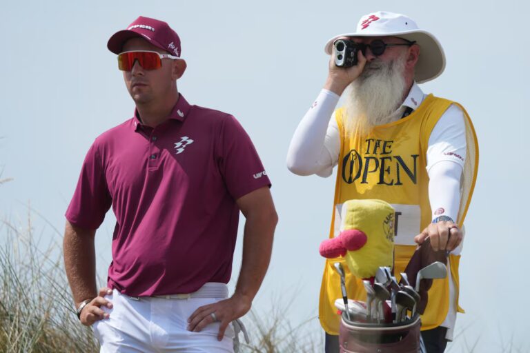 DeChambeau a pénalisé deux tirs au British Open après qu'Herbert et Burns aient tiré 62 secondes au deuxième tour sauvage