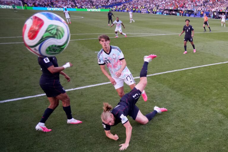 L’Amérique truque la Coupe du Monde, puis tire sa révérence comme la risée