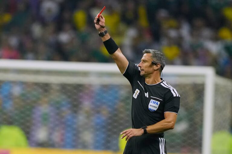 L'Argentine tire au sort un arbitre européen pour la deuxième finale consécutive de la Coupe du monde