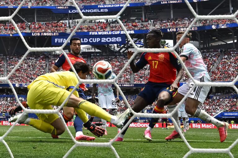 L'Espagne atteint les demi-finales de la Coupe du monde en punissant la faute du gardien remplaçant belge