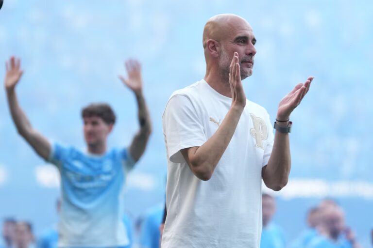 La fédération italienne de football s'entretient avec Pep Guardiola et Carlo Ancelotti pour le rôle d'entraîneur