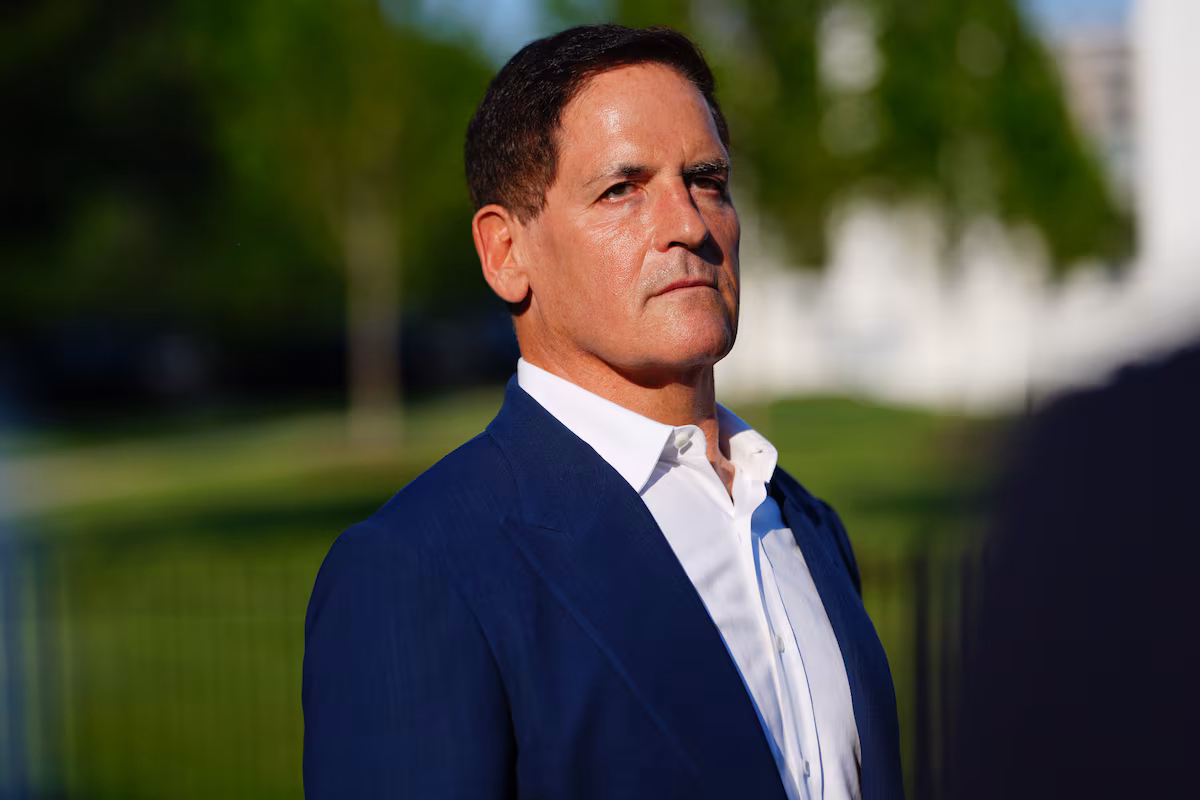 Le groupe d'investissement de Mark Cuban achète une participation minoritaire dans l'Athletics avant le déménagement à Las Vegas