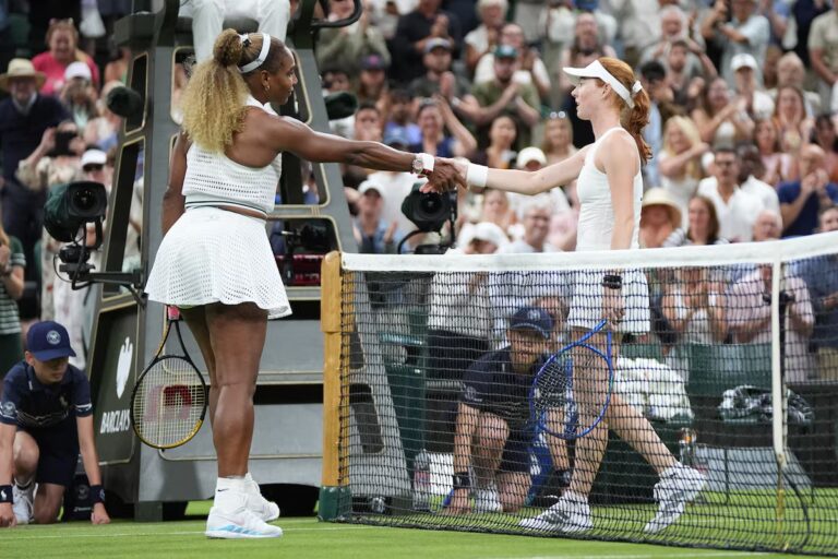 Le retour de Serena Williams en simple a déraillé par Maya Joint à Wimbledon