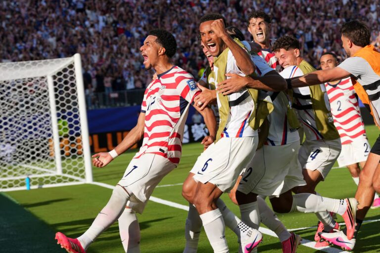 Les États-Unis entretiennent leurs rêves de Coupe du monde après leur victoire 2-0 contre la Bosnie-Herzégovine